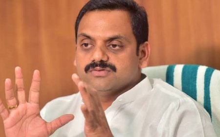 മൂവാറ്റുപുഴ ജില്ലയാക്കണമെന്ന കാര്യത്തില്‍ തര്‍ക്കമില്ല; തൊടുപുഴയുടെ വികാരത്തിനൊപ്പമെന്നും ഡീൻ കുര്യാക്കോസ് എംപി