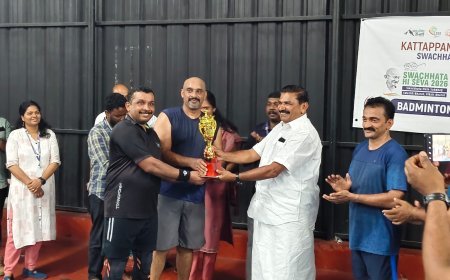 സ്വച്ഛത ഹി സേവ - കൈയ്യോടു കൈ ക്യാമ്പയിന്റെ ഭാഗമായി കട്ടപ്പനയിൽ ബാഡ്മിന്റൺ മത്സരം നടത്തി.