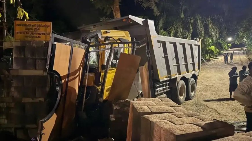 നിയന്ത്രണംവിട്ട ടോറസ് ലോറി ഹോളിഡേ ഹോമിന്റെ ആർച്ച് തകർത്തു
