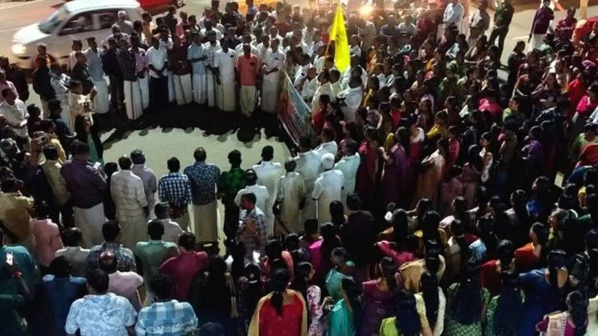 ഗുരുനിന്ദയ്‌ക്കെതിരെ എസ്.എൻ.ഡി.പി യോഗത്തിന്റെ പ്രതിഷേധം