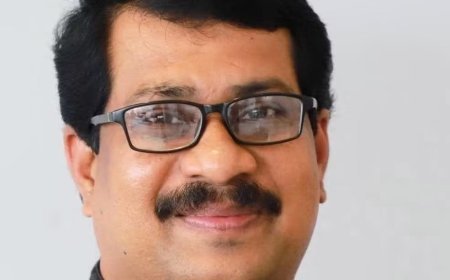 ടി. സതികുമാർ ഇടുക്കി ജില്ലാ ഇൻഫർമേഷൻ ഓഫീസർ