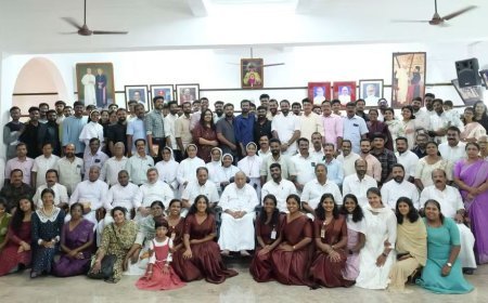 സീറോ മലബാർ യൂത്ത് മൂവ്മെന്റ് (SMYM) പാലാ രൂപതയുടെ നേതൃത്വത്തിൽ മുൻകാല ഭാരവാഹികളുടെ സംഗമം ‘ബാക്ക് ടു ദി റൂട്ട്സ്’ എന്ന പേരിൽ പാലാ ബിഷപ്പ്സ് ഹൗസിൽ സംഘടിപ്പിച്ചു