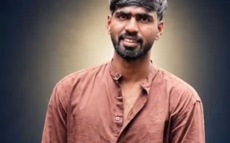 ഈരാറ്റുപേട്ട–തൊടുപുഴ റോഡിൽ കളത്തൂക്കടവിന് സമീപം കെഎസ്ആർടിസി ബസും ബൈക്കും കൂട്ടിയിടിച്ചുണ്ടായ അപകടത്തിൽ പോളിടെക്നിക് വിദ്യാർഥി മരിച്ചു