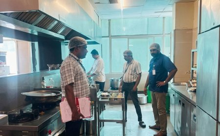 ശബരിമല തീർഥാടനം: എരുമേലിയിലും പരിസരങ്ങളിലും ആരോഗ്യവകുപ്പിന്റെ മിന്നൽ പരിശോധന