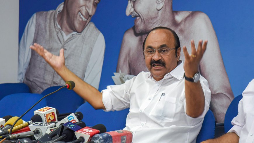 ദുരിതാശ്വാസനിധി സഹായത്തിന് വരുമാനപരിധി മൂന്ന് ലക്ഷമാക്കി; ജില്ലാ കലക്ടർമാർക്ക് ഒരു കോടി രൂപ വീതം അൺടൈഡ് ഫണ്ട്