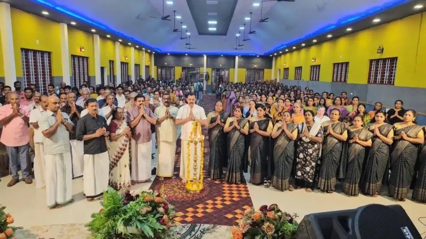 മലനാട് യൂണിയനിലെ 40 ശാഖകളിലും ദൈവദശകം ആലാപനം ഭക്തി സാന്ദ്രമായി നടന്നു